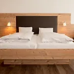 Ferienpark Tulai - Fam. Carl Aparthotel 4*
