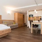Aparthotel Ferienpark Tulai - Fam. Carl Scuol