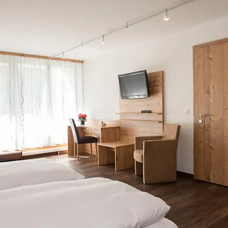 Ferienpark Tulai - Fam. Carl Aparthotel Scuol