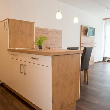 Tulai - Fam. Carl 4* 施库尔