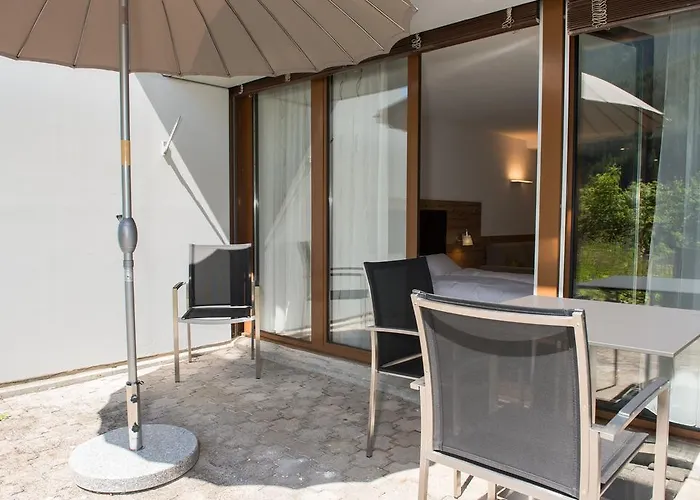 Tulai - Fam. Carl 4*