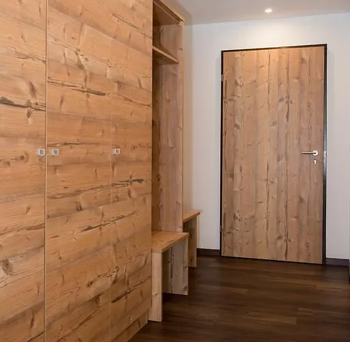 Apartahotel Tulai - Fam. Carl Scuol